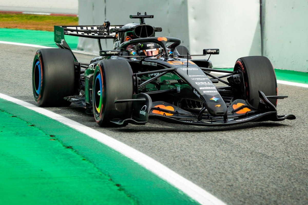 McLaren’s Barcelona F1 Test Halted by Fuel System Malfunction, Curtaining Crucial Track Time
