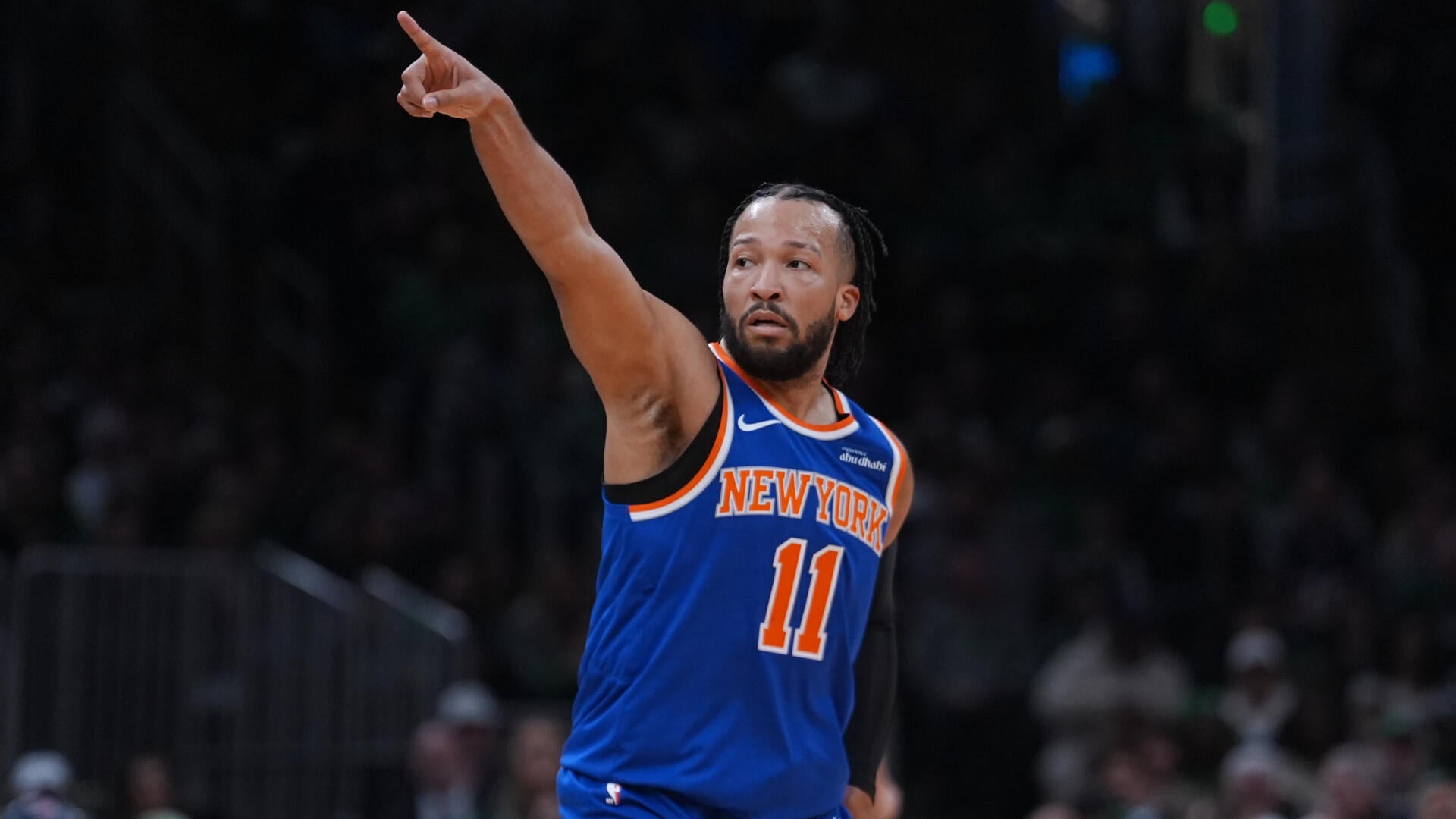 Eastern and Western Conference Contenders Clash as Knicks Welcome Rockets to Madison Square Garden