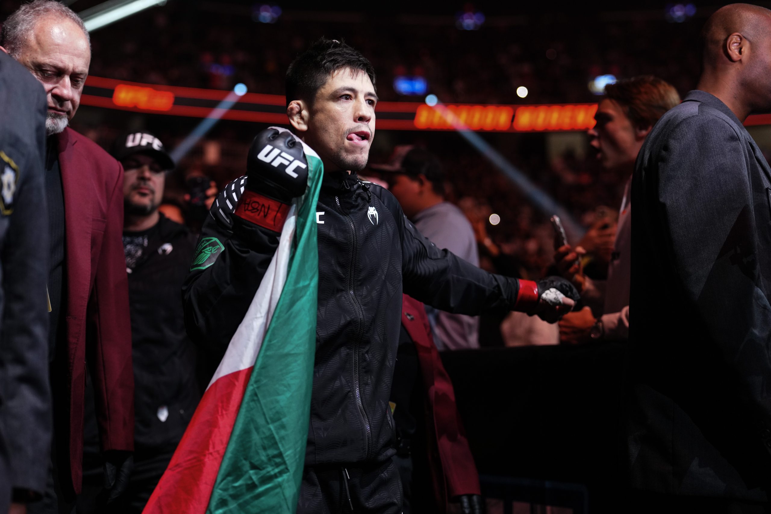 Flyweight Crossroads: Moreno Seeks Redemption on Home Soil at UFC Mexico City