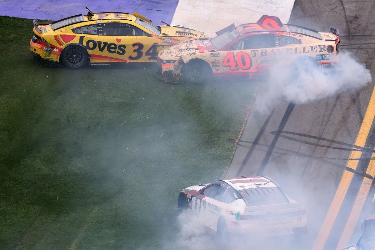 Hamlin Assesses Role in Daytona 500 "Big One," Accepting Partial Responsibility