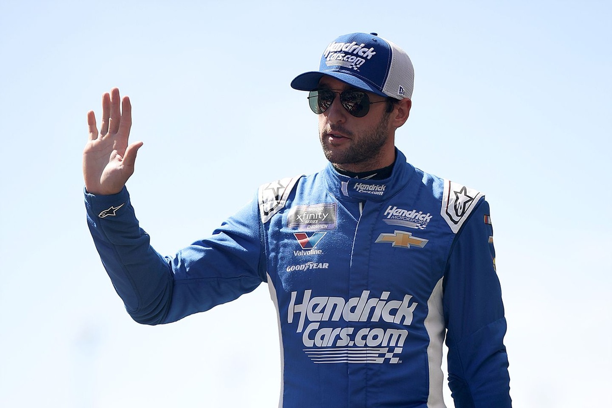 Hendrick Motorsports Stars Set for Expanded NASCAR Xfinity Series Role with JR Motorsports in 2026