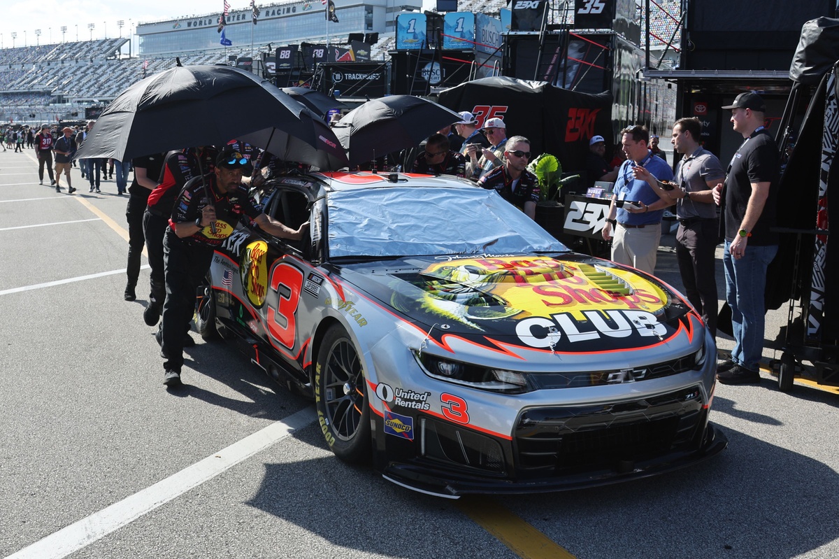 NASCAR Cup Series: Atlanta Inspection Snafus Lead to Ejections for Two Crew Chiefs