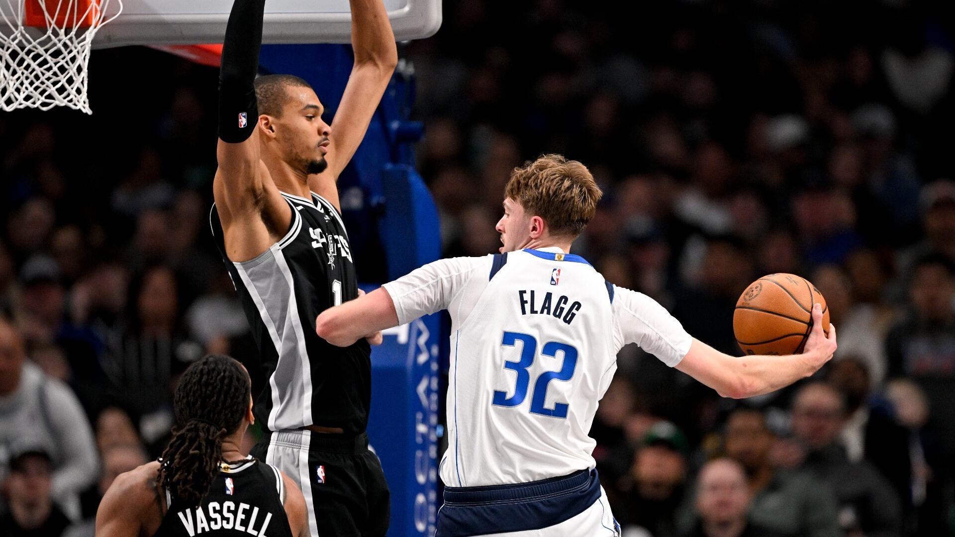 San Antonio Spurs Eye Series Sweep Against Struggling Dallas Mavericks in Pivotal Saturday Showdown