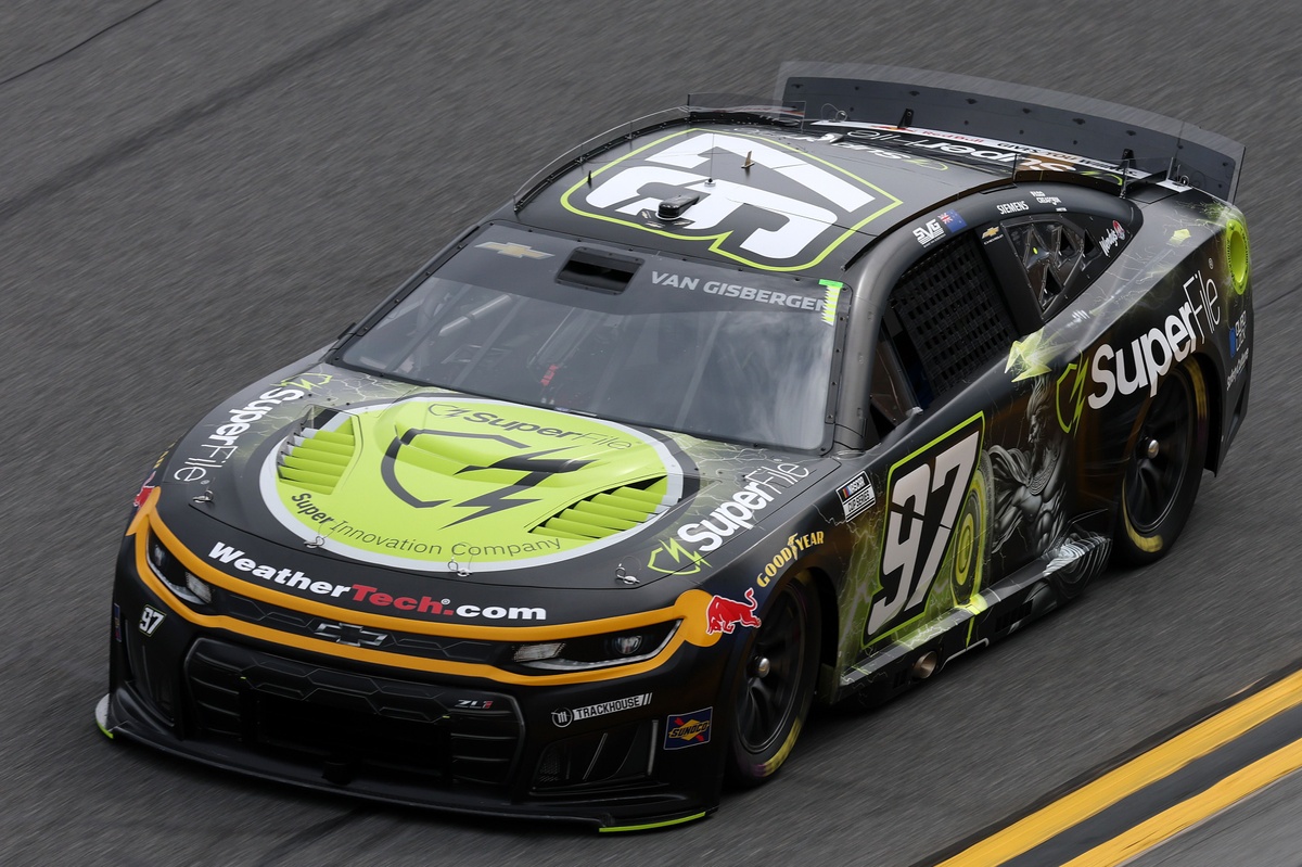 Shane van Gisbergen Eyes NASCAR Championship Chase as Oval Focus Intensifies