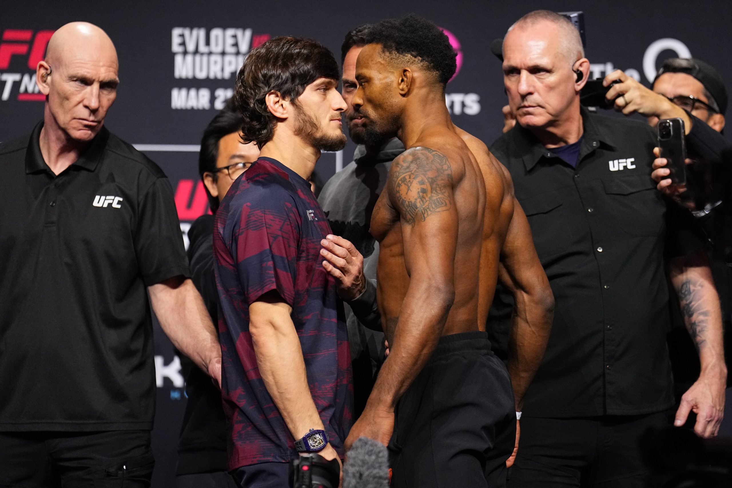 London Showdown: Evloev and Murphy Headline Pivotal UFC Featherweight Clash at The O2