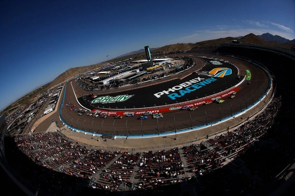 Phoenix Doubleheader Delivers Strong Television Audience for NASCAR and IndyCar
