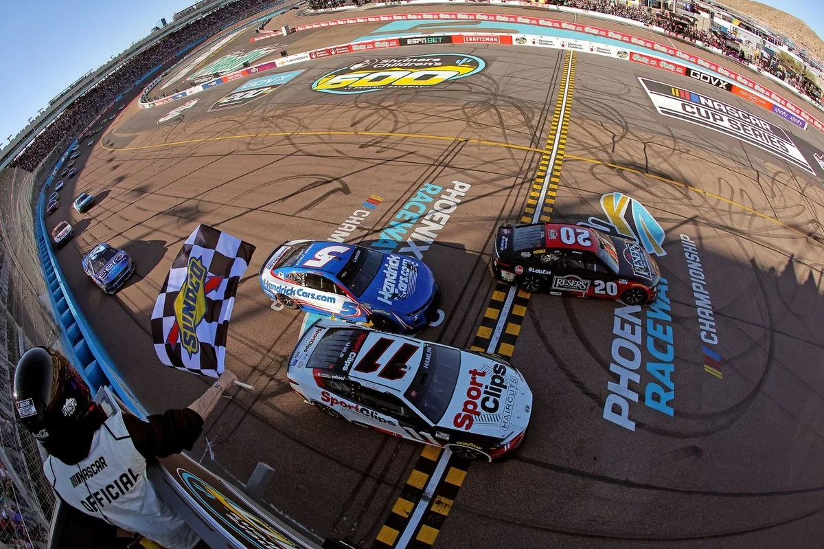 Phoenix Set to Host Unprecedented NASCAR and IndyCar Doubleheader Weekend