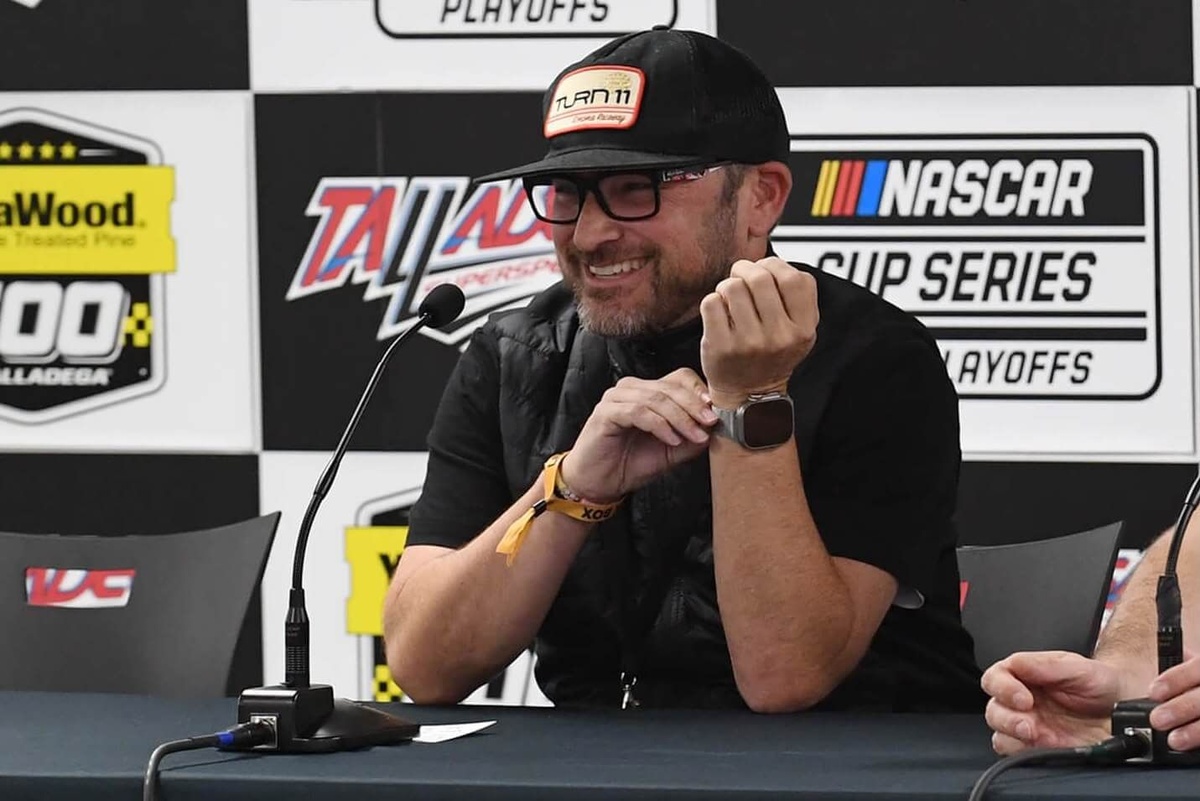 Spire Motorsports Co-Owner Jeff Dickerson Mounts Robust Defense in Joe Gibbs Racing Lawsuit