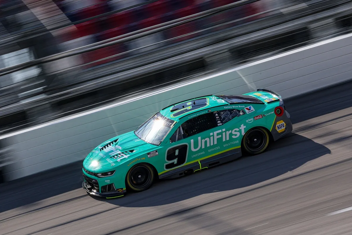 Three NASCAR Cup Car Chiefs Removed from Darlington Event Following Pre-Race Inspection Setbacks