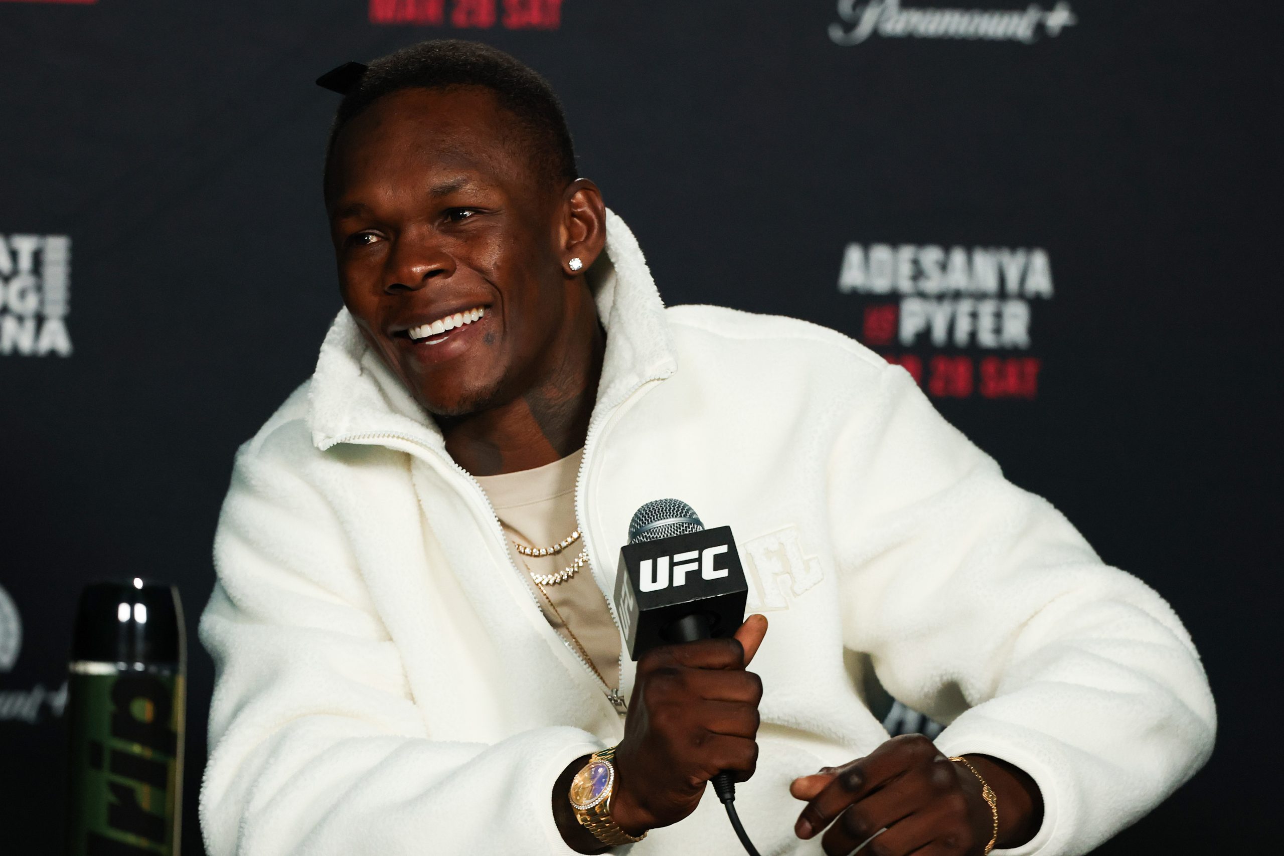 UFC Seattle Prepares for Marquee Middleweight Clash as Adesanya Faces Pyfer in Pivotal Showdown.