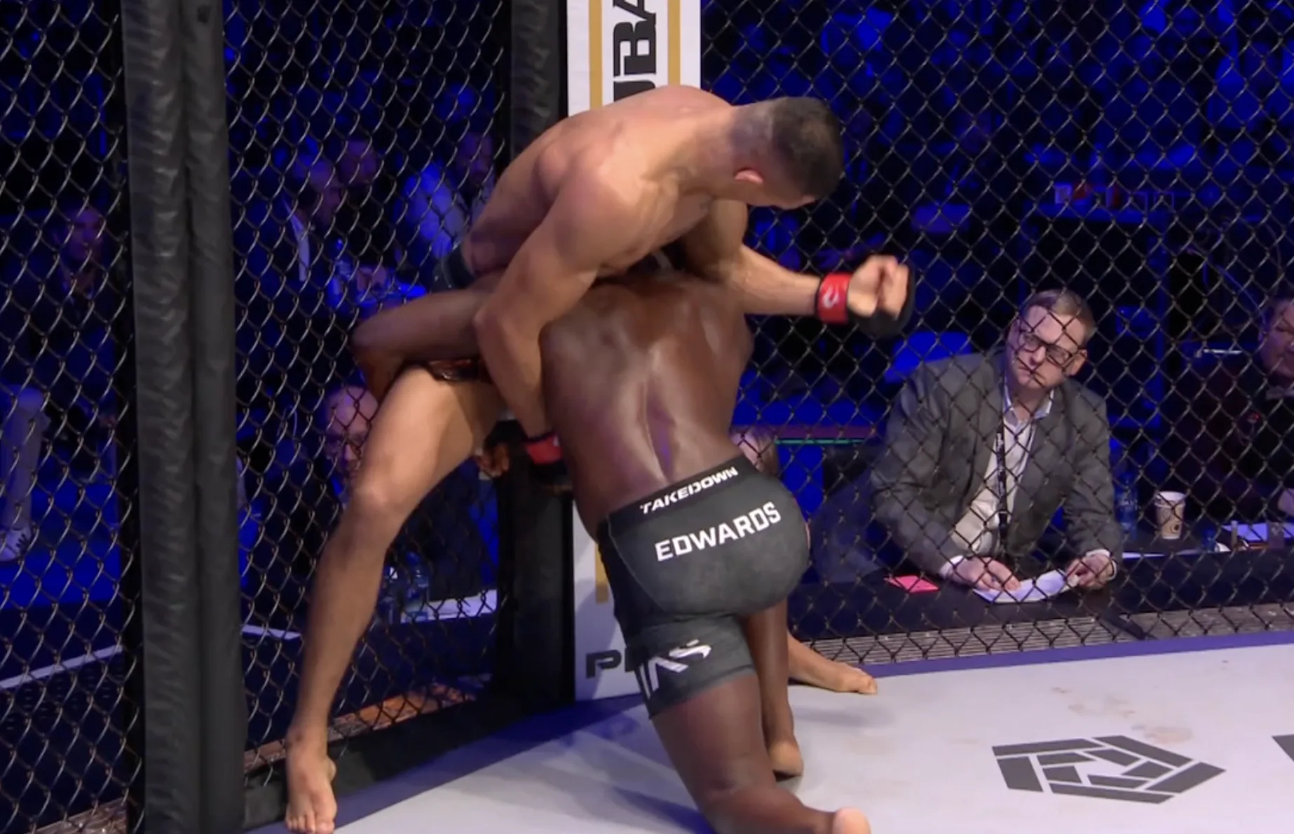 Van Steenis Delivers Knockout Blow to Edwards, Retains PFL Middleweight Title at Historic Madrid Event
