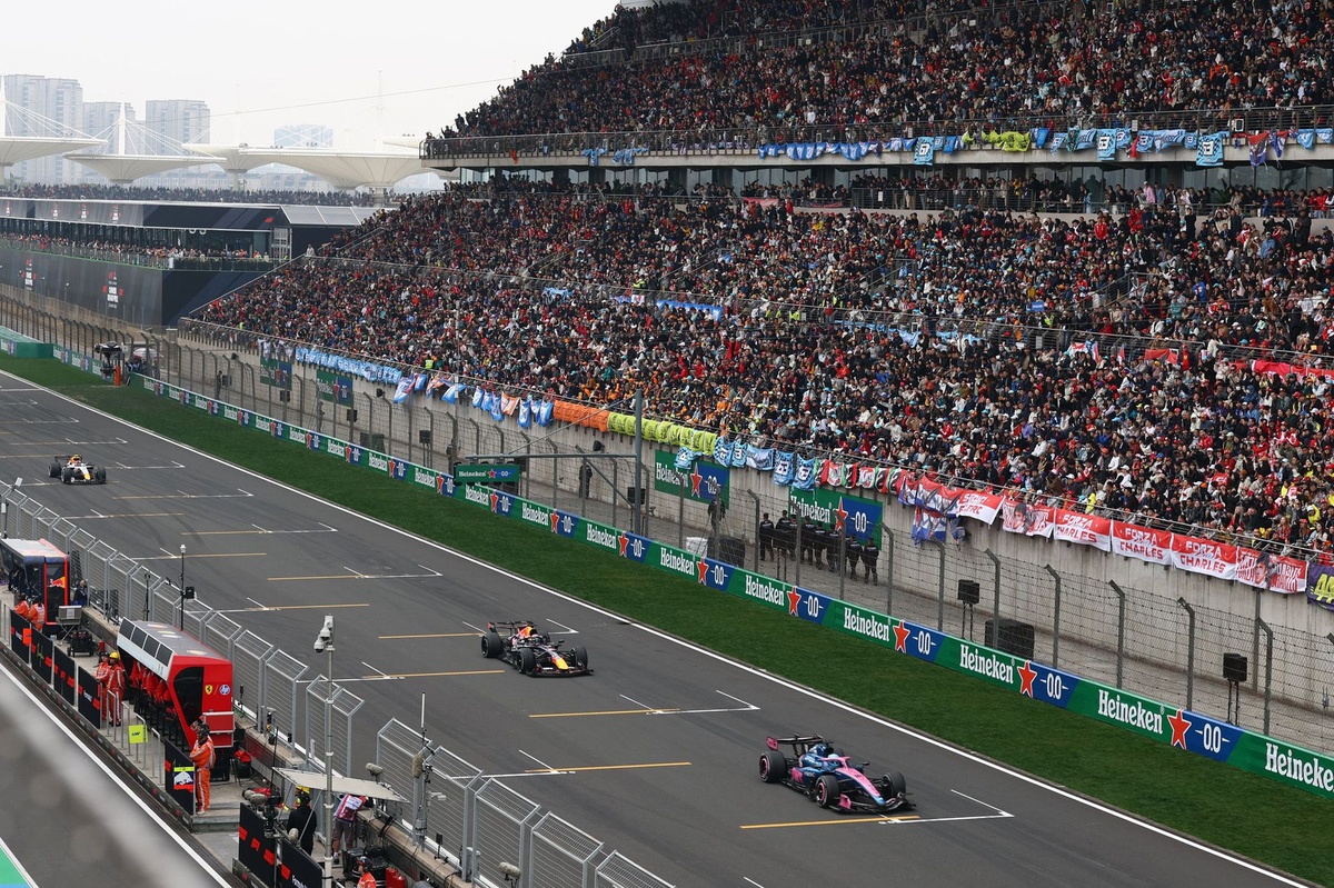 Verstappen’s 2026 Title Aspirations Stymied by Persistent Race Start Failures and Emerging Power Unit Concerns