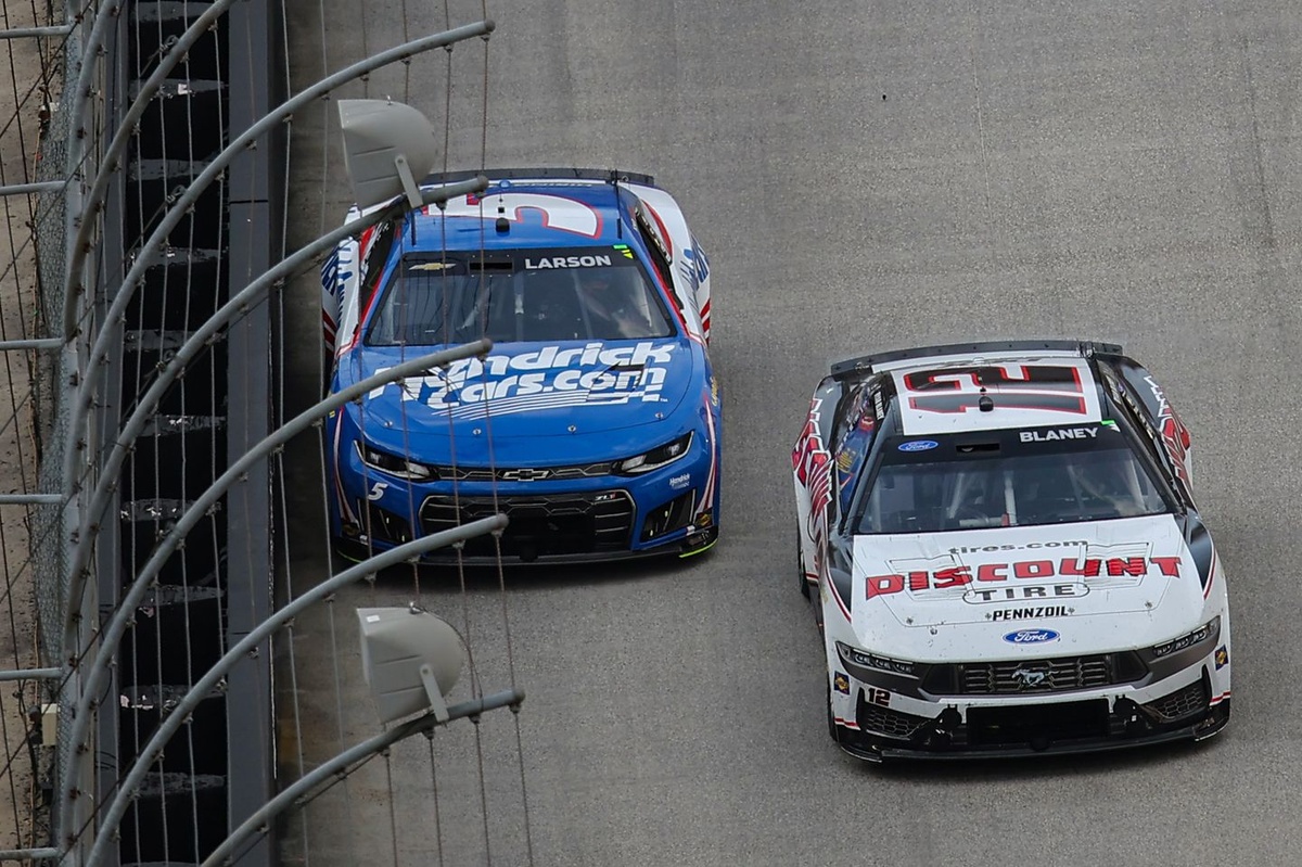 Blaney and Hassler Navigate Bristol’s Strategic Minefield in Food City 500 Frustration