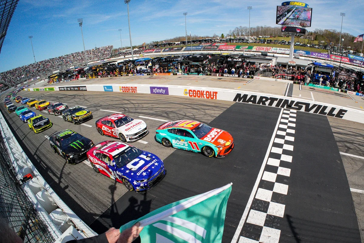 Chase Elliott’s Martinsville Triumph Reshapes NASCAR Cup Standings