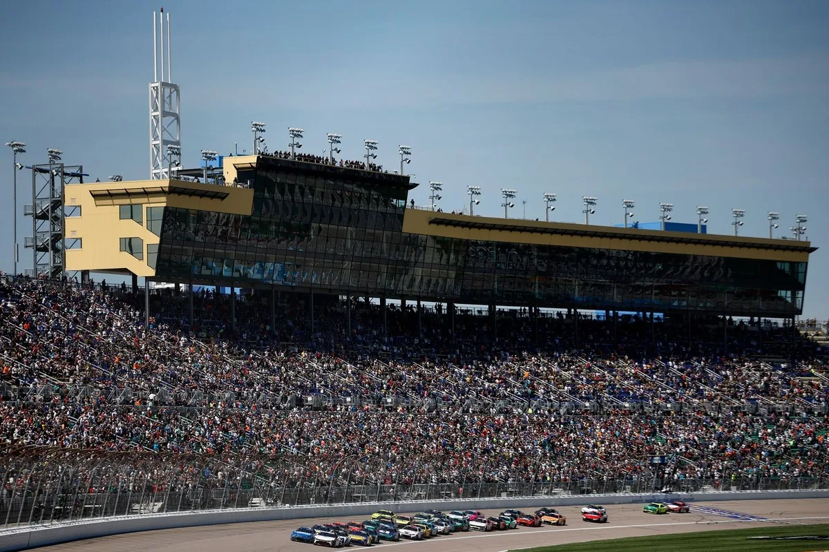 FOX Networks Harness NASCAR Kansas Viewership to Propel IndyCar’s Long Beach Grand Prix and Content Strategy