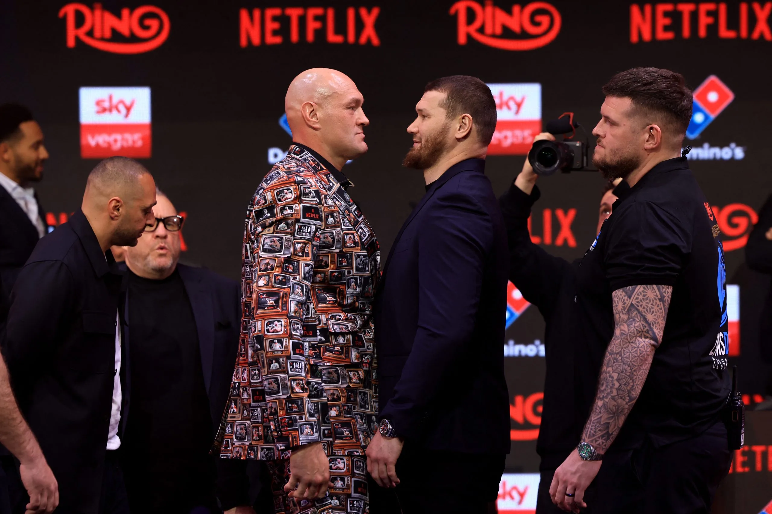 Heavyweight Titans Clash: Tyson Fury Battles Arslanbeck Makhmudov at Tottenham Hotspur Stadium