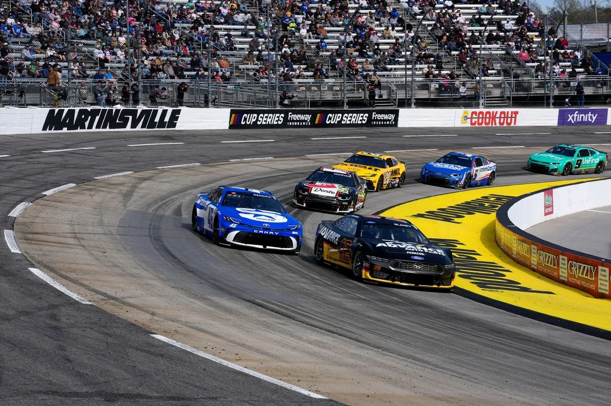 Team Penske Confirms Stability for Ryan Blaney’s Pit Crew Following Strong Martinsville Performance