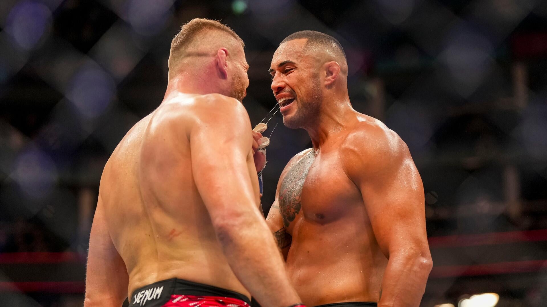 UFC 327 odds, lines, predictions, time: Prochazka vs. Ulberg picks from proven MMA expert