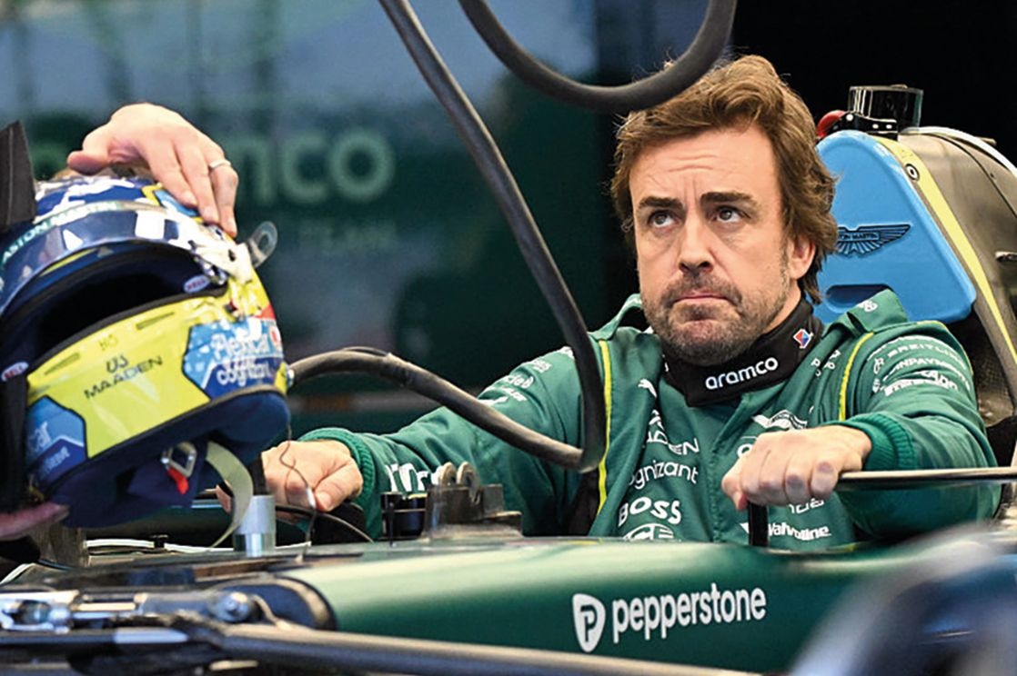Fernando Alonso Poised to Announce F1 Future During Summer Break Amidst Aston Martin’s Evolving Trajectory.