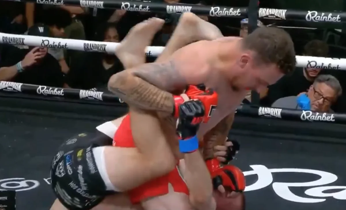 Former NFL Quarterback Johnny Manziel Delivers Swift First-Round Stoppage Against Bob Menery at Brand Risk 14