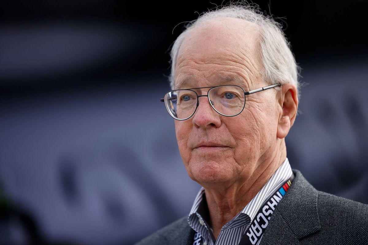 France Steps Down as NASCAR CEO, Paving Way for New Leadership Amidst Organizational Reshuffle