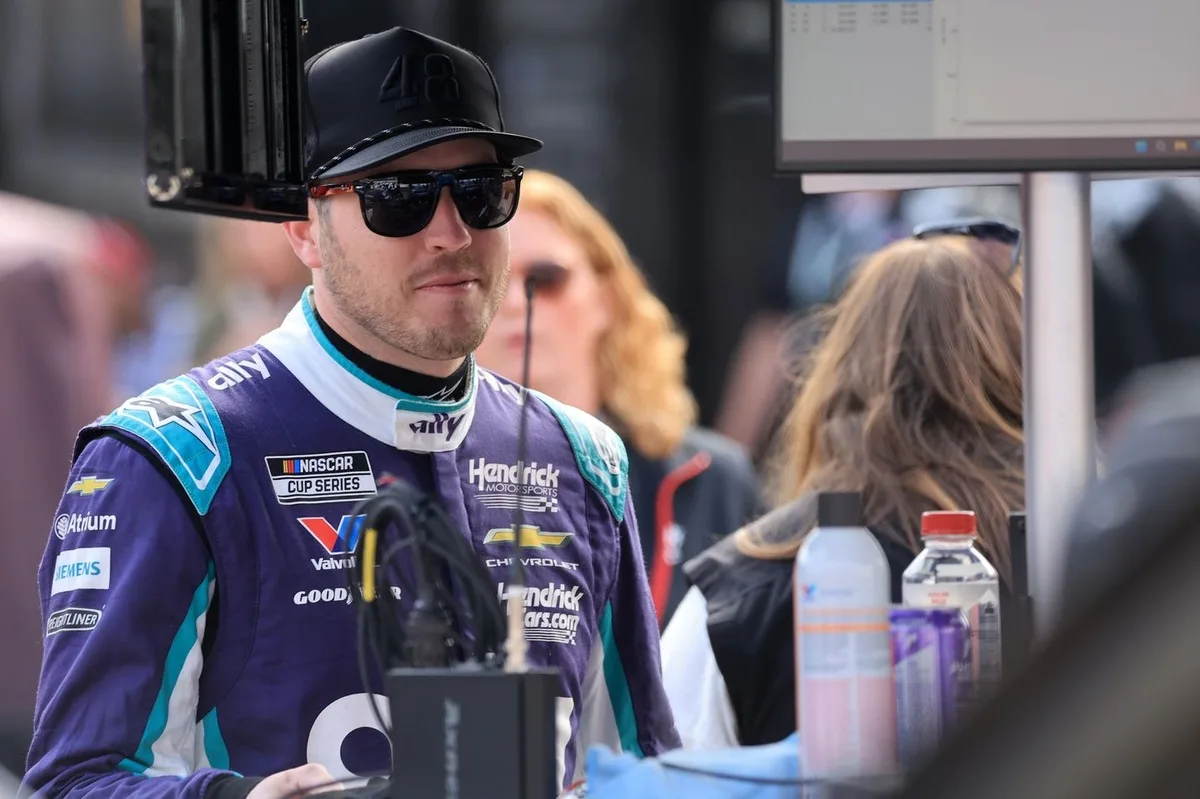 Harvick: Bowman Faces Contract Crossroads, Must Deliver Wins for Hendrick Motorsports