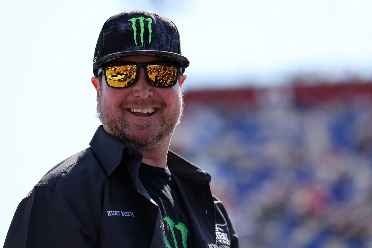 Kurt Busch Expresses Surprise at NASCAR’s Non-Penalty for Brother Kyle Busch’s Texas Incident