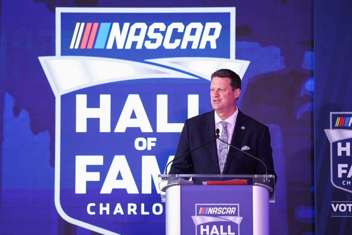 NASCAR’s Pantheon Expands: Harvick, Burton, and Phillips Headline the 2027 Hall of Fame Inductees