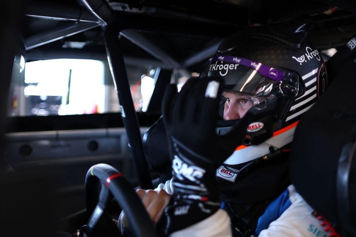 RFK Racing Set to Challenge NASCAR Penalties for Ryan Preece’s Incident with Ty Gibbs at Texas