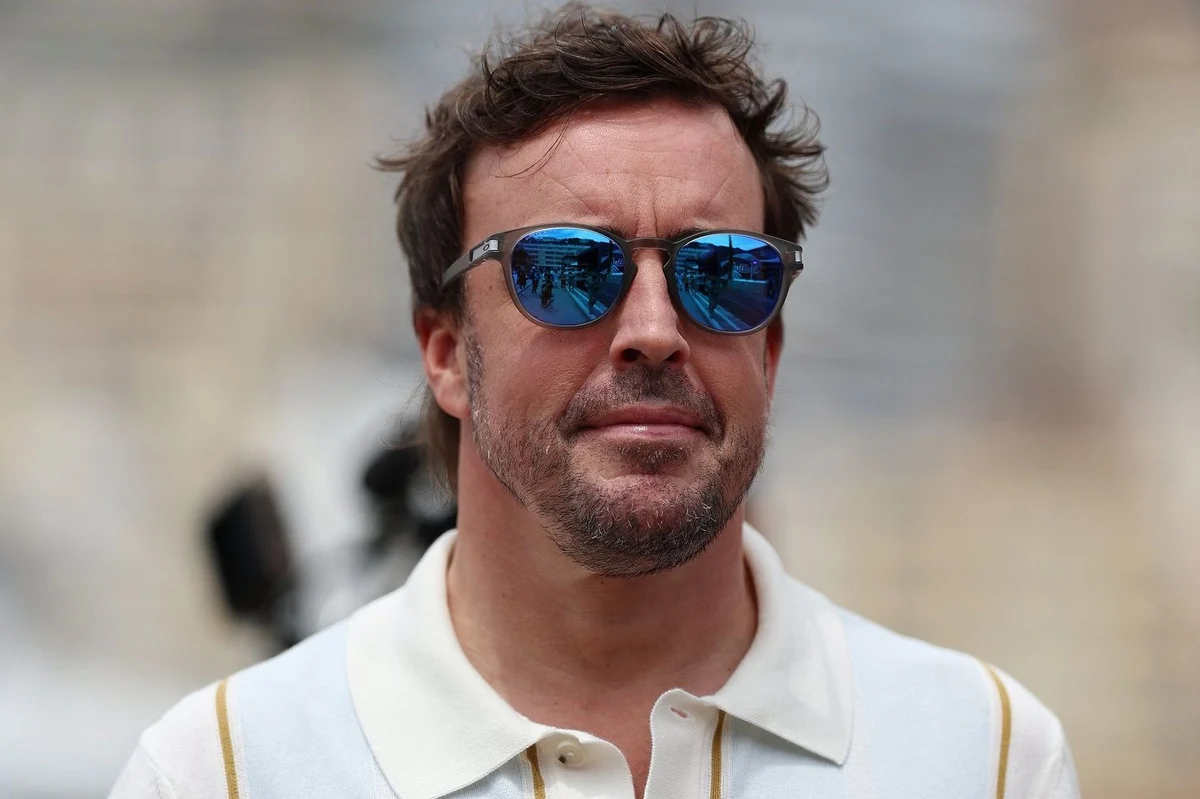 Fernando Alonso shares touching McLaren message during major F1 milestone