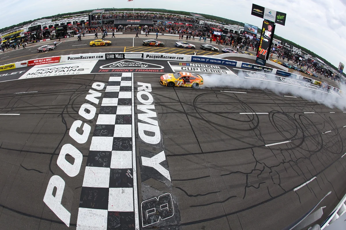Hamlin Dominates Pocono to Secure Pivotal Victory in 2026 NASCAR Cup Series