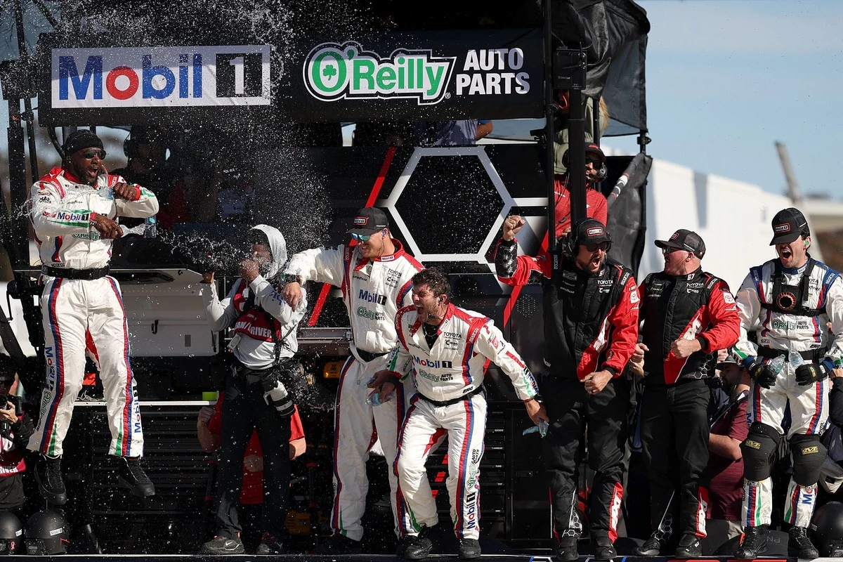 Heim Stuns Field with Maiden NASCAR Cup Victory in Thrilling San Diego Showdown