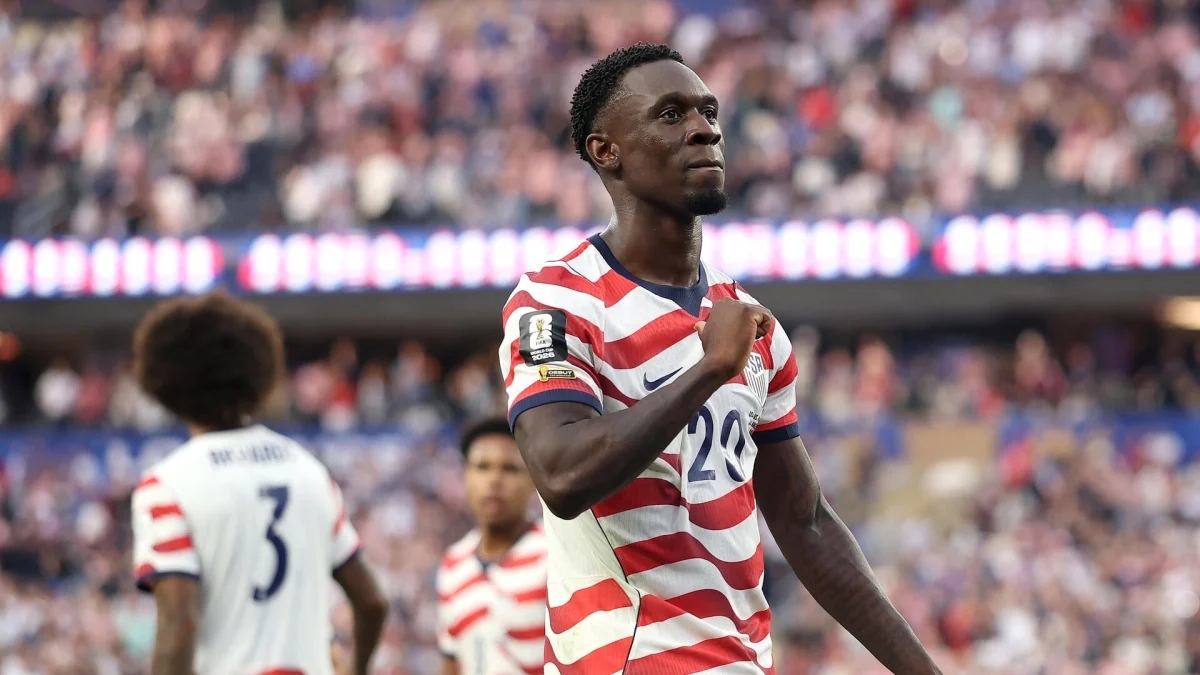 How USMNT can clinch Group D in World Cup; Wyndham Clark builds huge U.S. Open lead