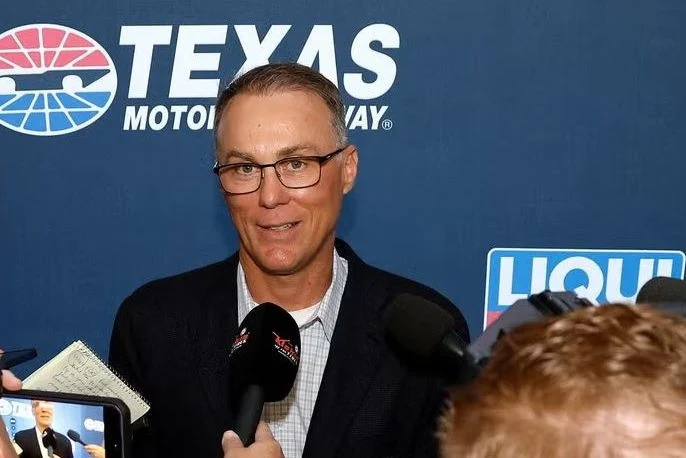 Kevin Harvick Urges Carson Hocevar to Maintain Aggressive Style Amidst Controversy