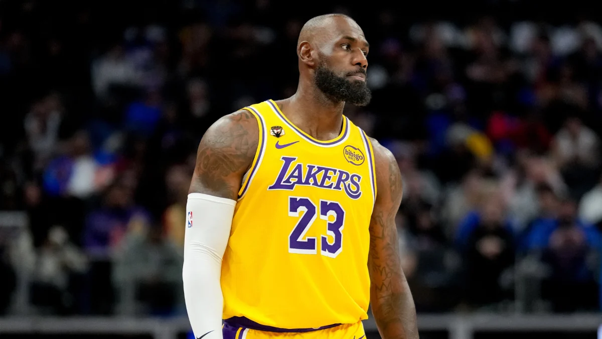 NBA Offseason Frenzy: A Deep Dive into Ten High-Profile Players on the Brink of Movement