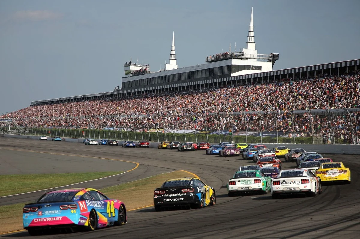 Pocono Raceway Gears Up for Thrilling NASCAR Cup Series Weekend with Great American Getaway 400