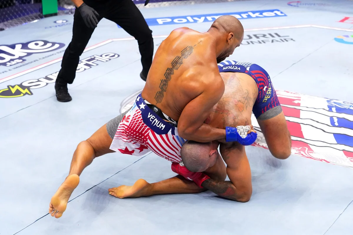 Referee Herb Dean Faces Scrutiny After Defending Call in Controversial Ciryl Gane vs. Alex Pereira Bout at UFC White House.