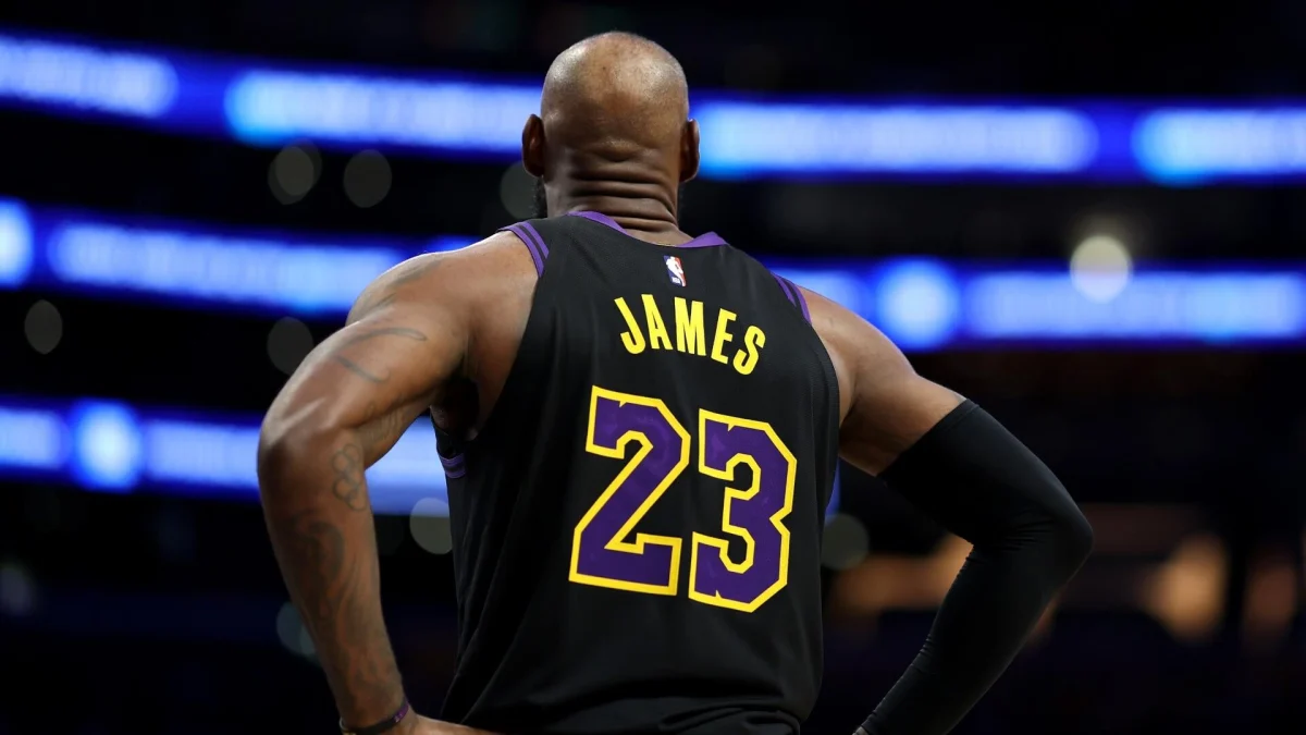 Beyond LeBron: The Pivotal ‘Plan B’ Strategies for NBA Contenders Awaiting James’ Free Agency Decision