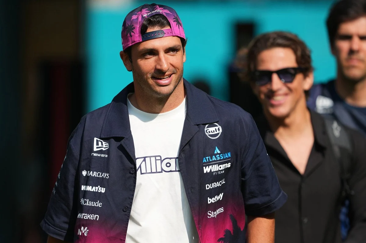 Expert Scrutiny Mounts on Williams’ Performance as Carlos Sainz’s Leadership Bid Stalls
