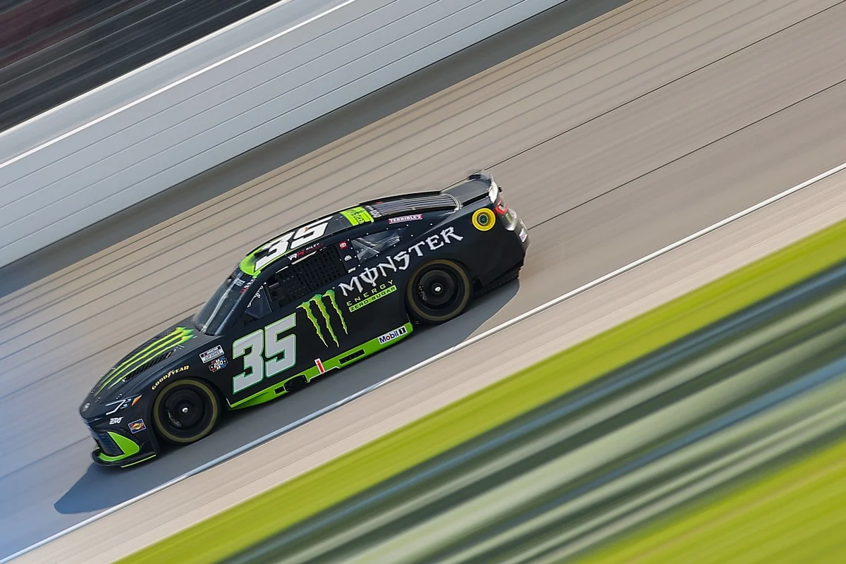Herbst Tops Chicagoland Practice as NASCAR Returns to Historic Oval