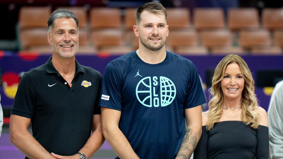 Lakers’ Strategic Moves Around Luka Dončić Spark Concerns Over Long-Term Competitiveness and Future Retention