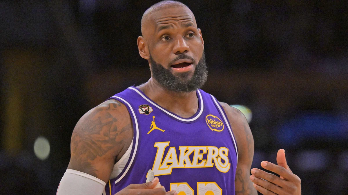 LeBron James’ Free Agency Heats Up: Cleveland Cavaliers Emerge as Strong Favorite for Four-Time MVP’s Return