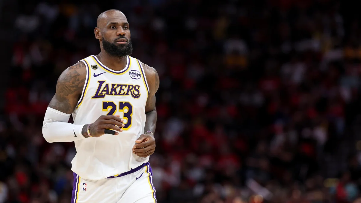 MLB Playoff Races Intensify as Second Half Begins; WNBA Rookie Battles Heat Up Ahead of Packed Sports Weekend