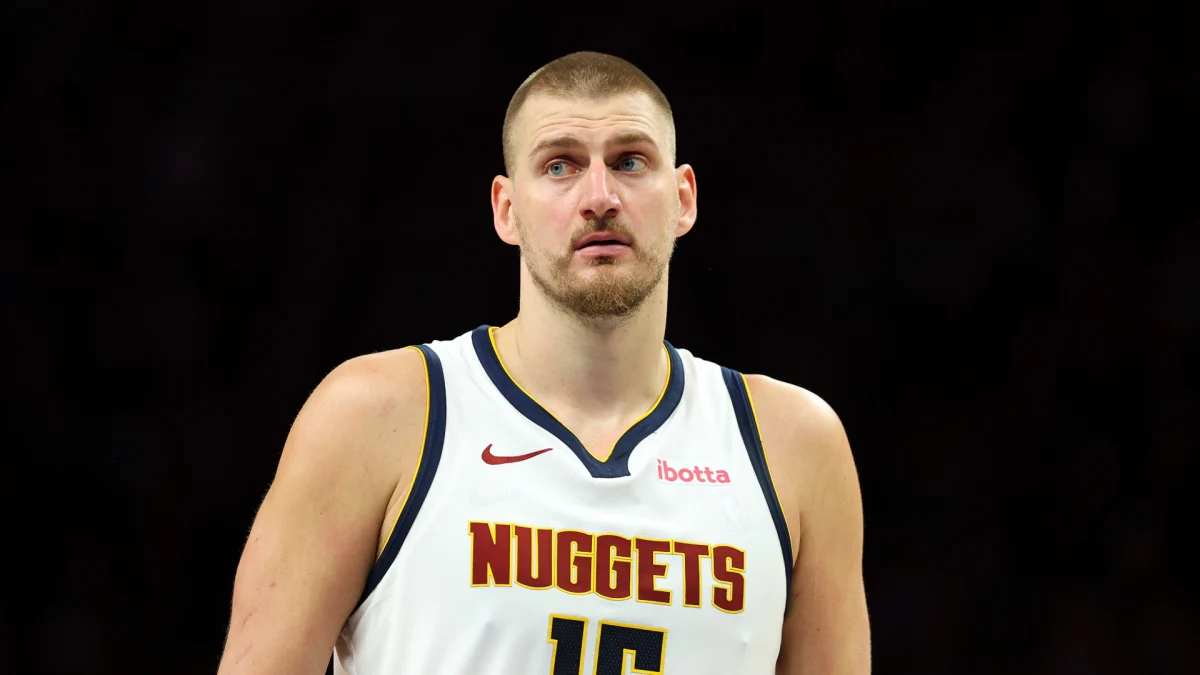 Nikola Jokić’s Delayed Extension Puts Spotlight on Denver Nuggets’ Roster Strategy and Financial Commitments.