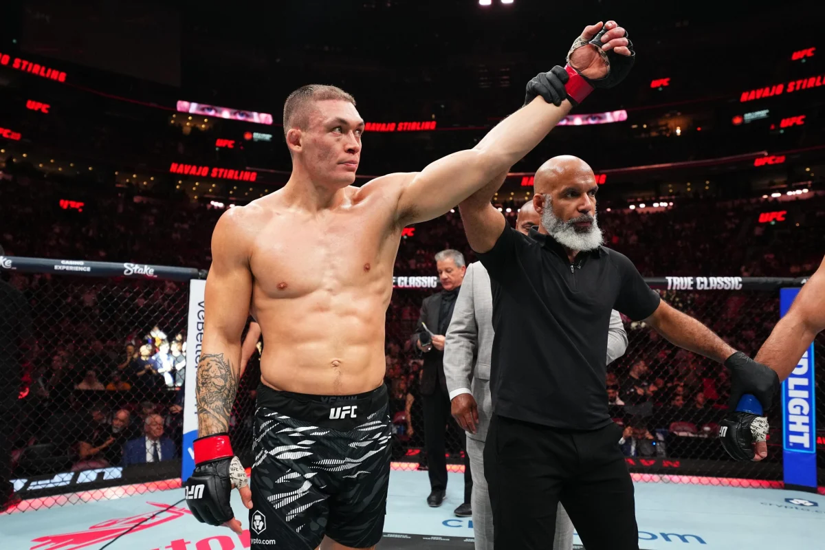 Stirling Offers Support as Adesanya Departs City Kickboxing Ahead of Crucial UFC Belgrade Bout.