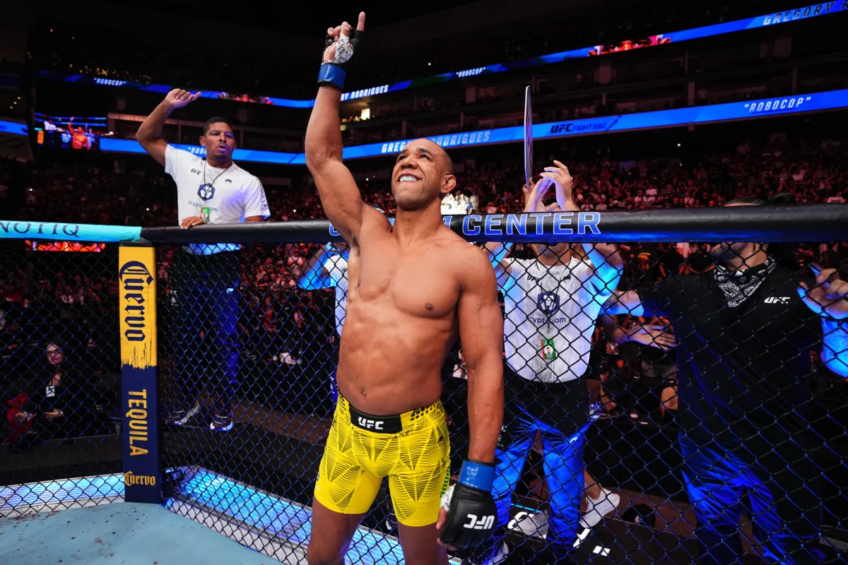 Gregory Rodrigues Eyes Middleweight Elite, Calls Out Champion Du Plessis and Star Chimaev After Sacramento Triumph
