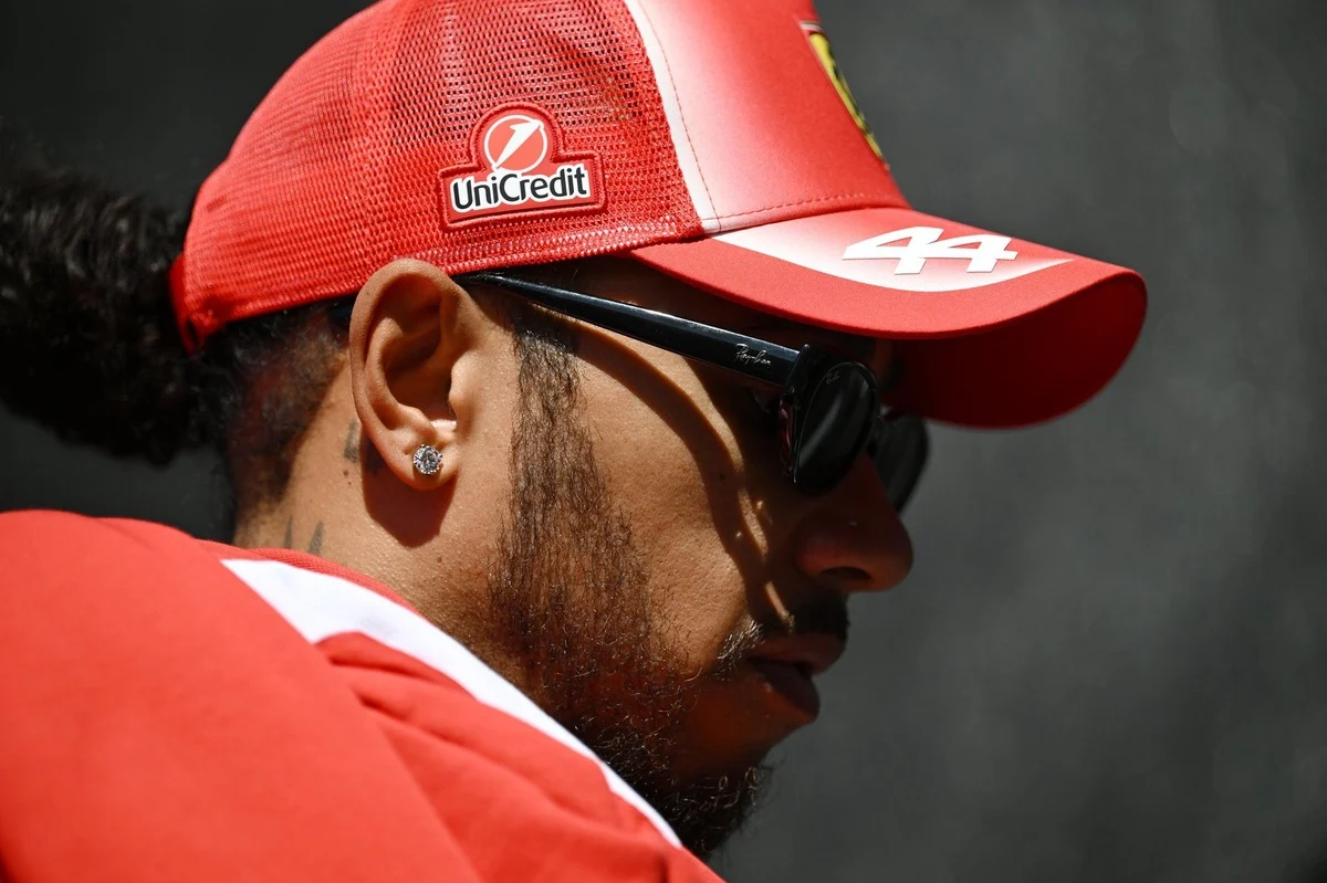 Lewis Hamilton’s Recent Penalty Spree Prompts Scrutiny from F1 Pundit David Croft
