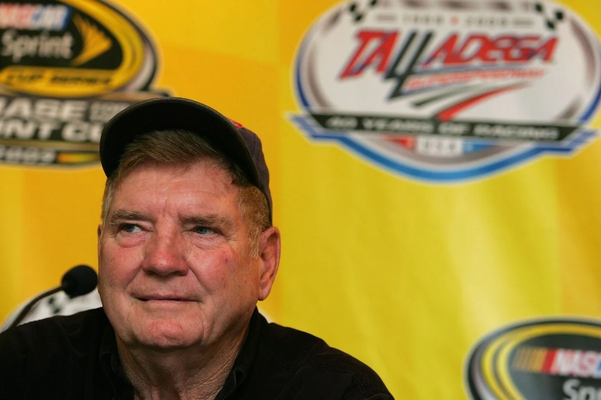 Richard Brickhouse, Trailblazer of Talladega’s Inaugural Race, Passes Away at 87