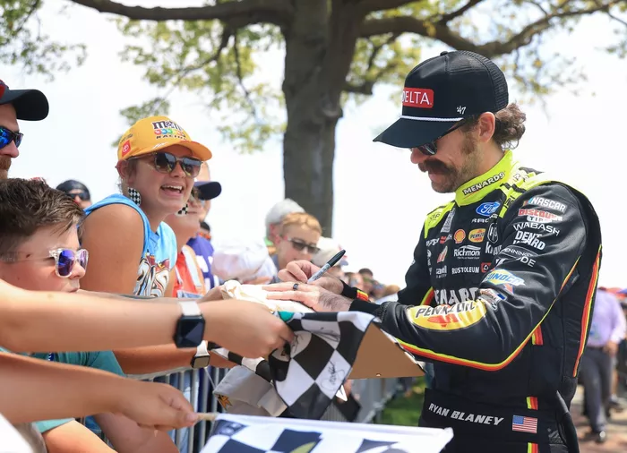 Why Carson Hocevar flipped off Corey Heim and why Heim wasn&rsquo;t impressed