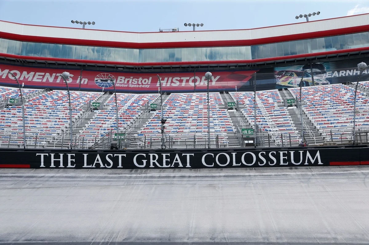 Larson Earns Prime Track Position at Bristol as Inclement Weather Washes Out Qualifying